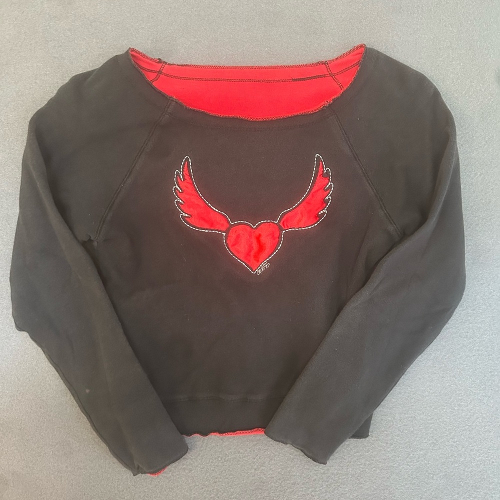 VTG Guess Jeans Reversibl Cropped Style Winged Heart Sweatshirt SEE DESCRIPTION